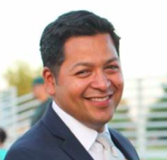 Diego Ochoa is the new superintendent of schools for California’s Hollister district.