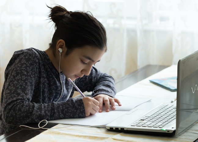 Districts launching virtual academies post-COVID are providing both synchronous and asynchronous online learning. (AdobeStock/Chinara)