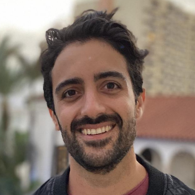 Ari Memar